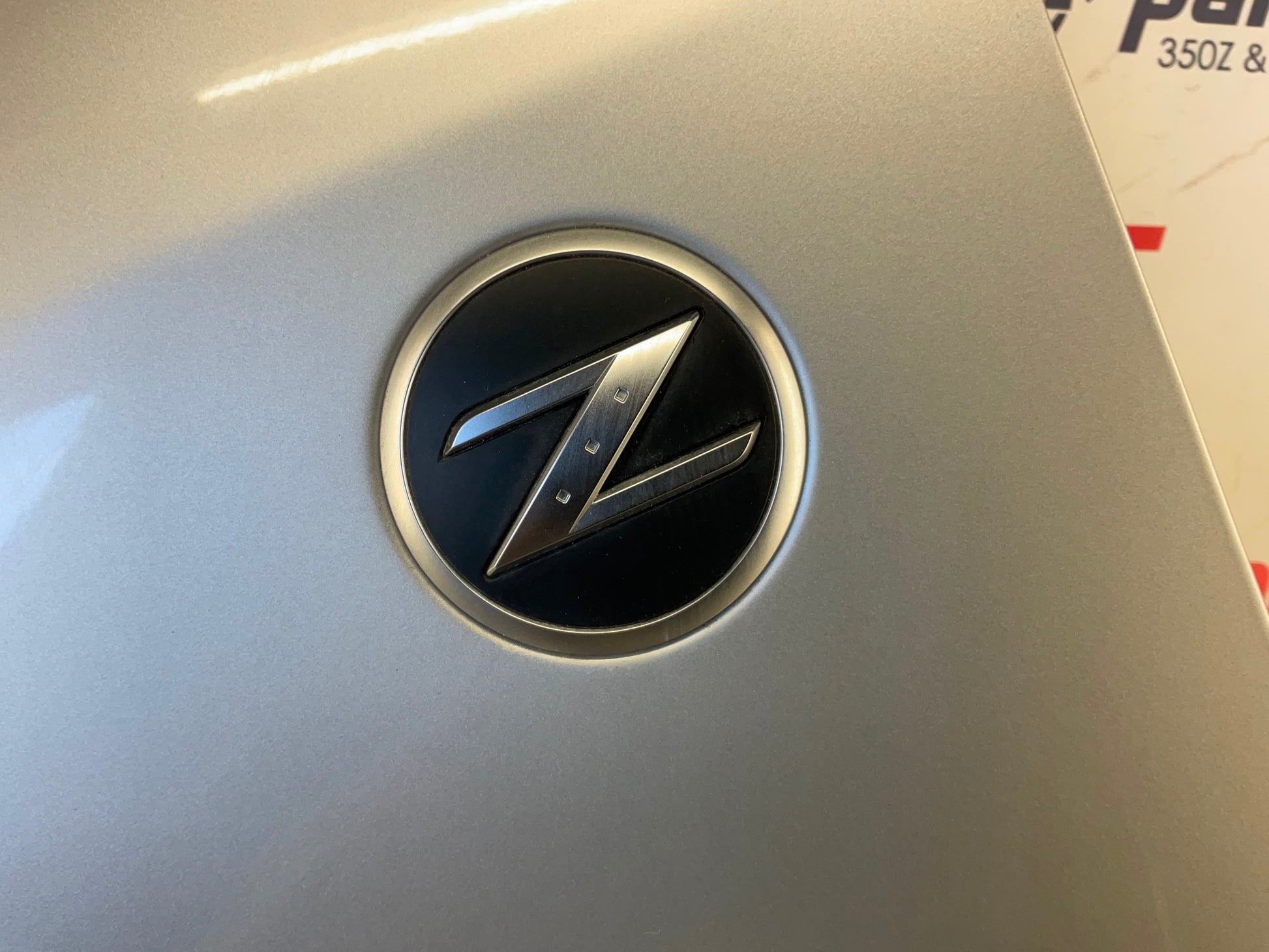 2006 Nissan 350Z Driver Left Front Fender with Emblem OEM 23BC9E5 - On Point Parts Inc