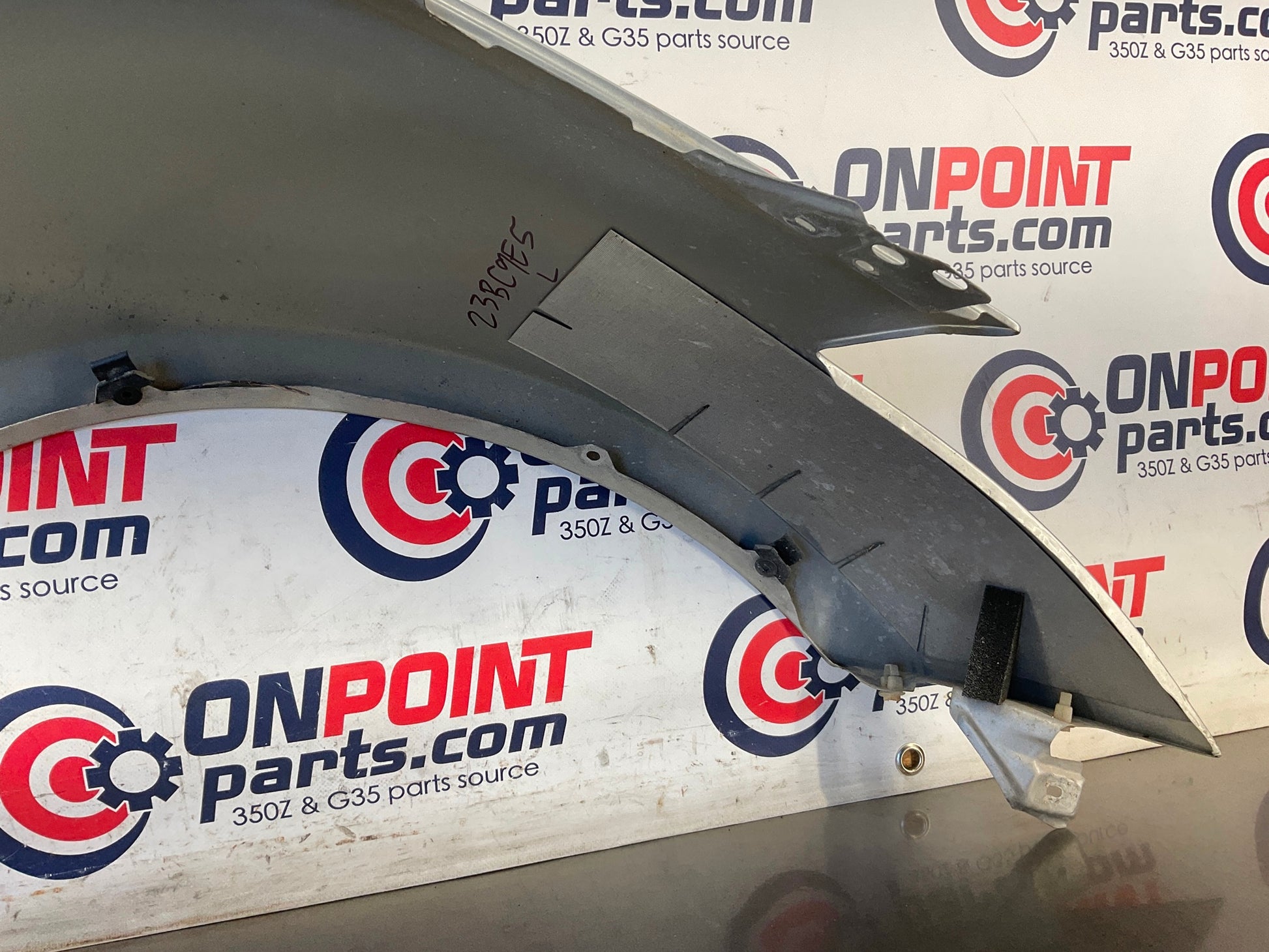 2006 Nissan 350Z Driver Left Front Fender with Emblem OEM 23BC9E5 - On Point Parts Inc