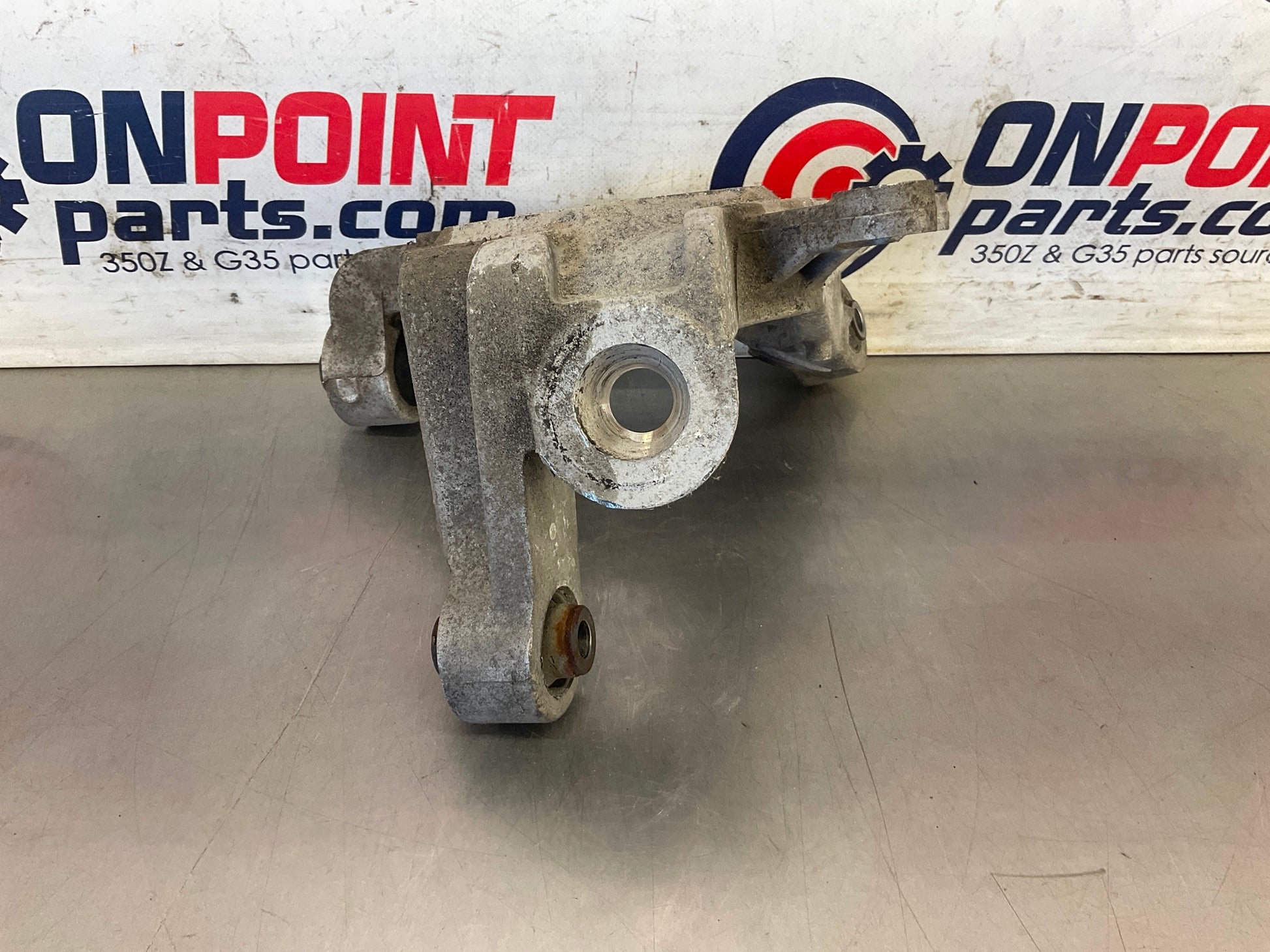 2006 Nissan 350Z Driver Left Rear Suspension Knuckle Axle Housing OEM 23BC9EG - On Point Parts Inc
