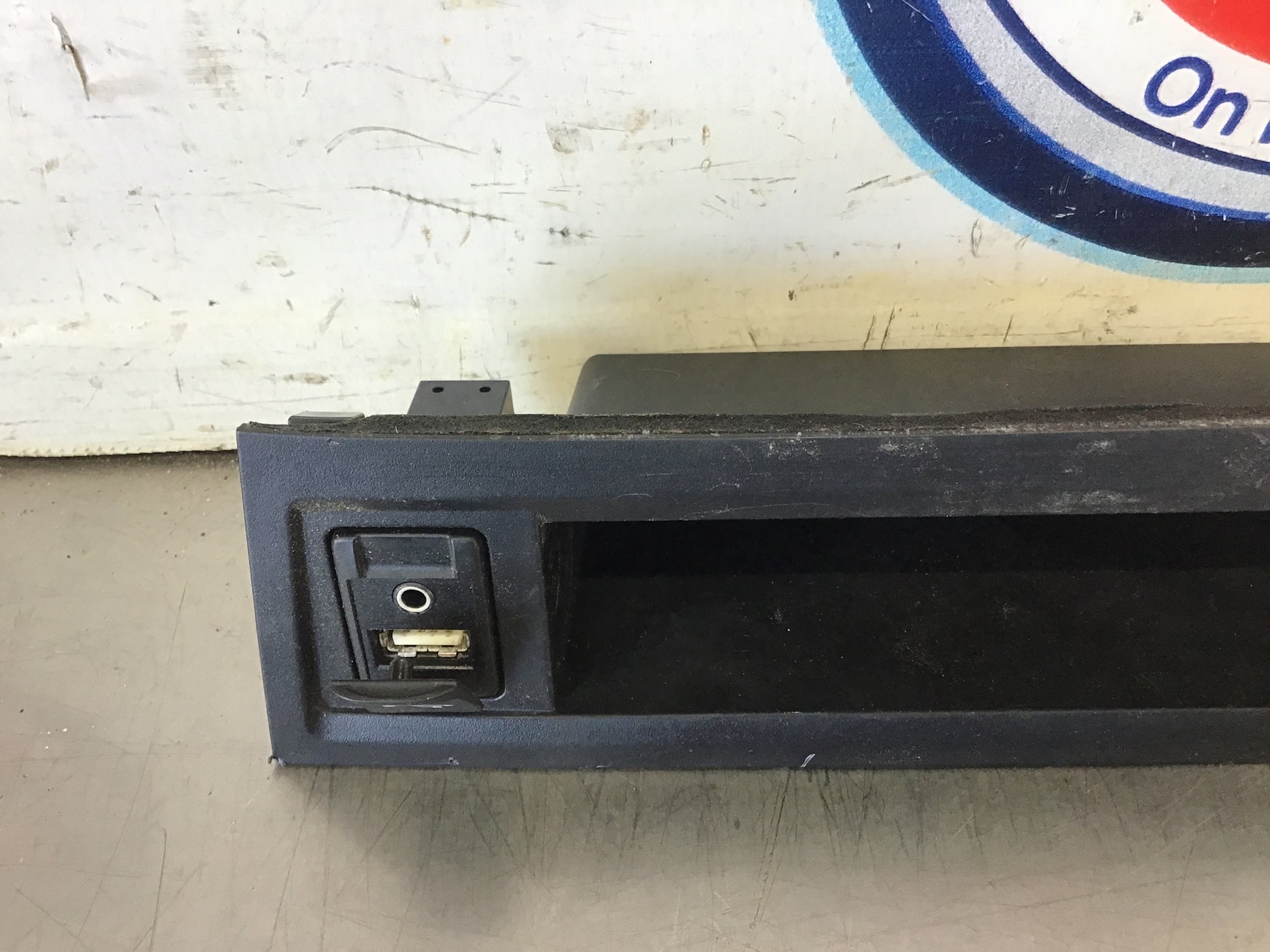 2013 Scion FRS Front Center Dash Cubby USB Aux Connector OEM 15BBPDC - On Point Parts Inc