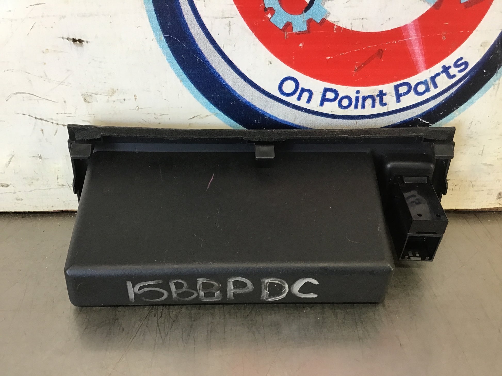 2013 Scion FRS Front Center Dash Cubby USB Aux Connector OEM 15BBPDC - On Point Parts Inc